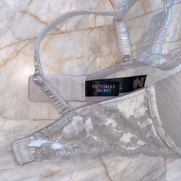 Victorias Secret Bombshell Push Up 32B - Picture 10 of 12